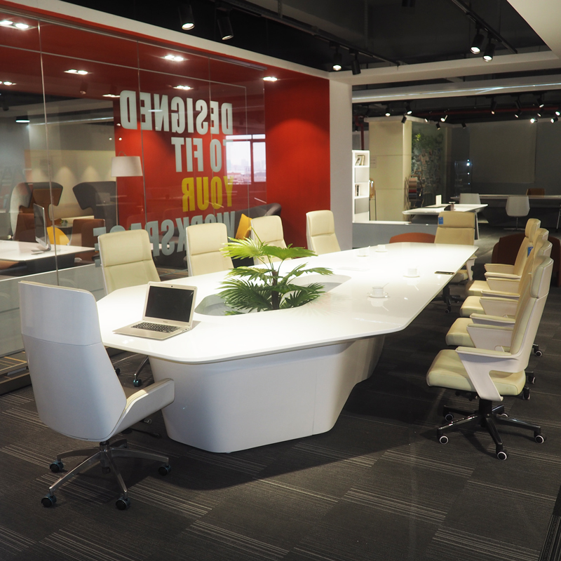 Meja Rapat Konferensi Ruang Ra - High Tech Office Room ulasan dan harga
